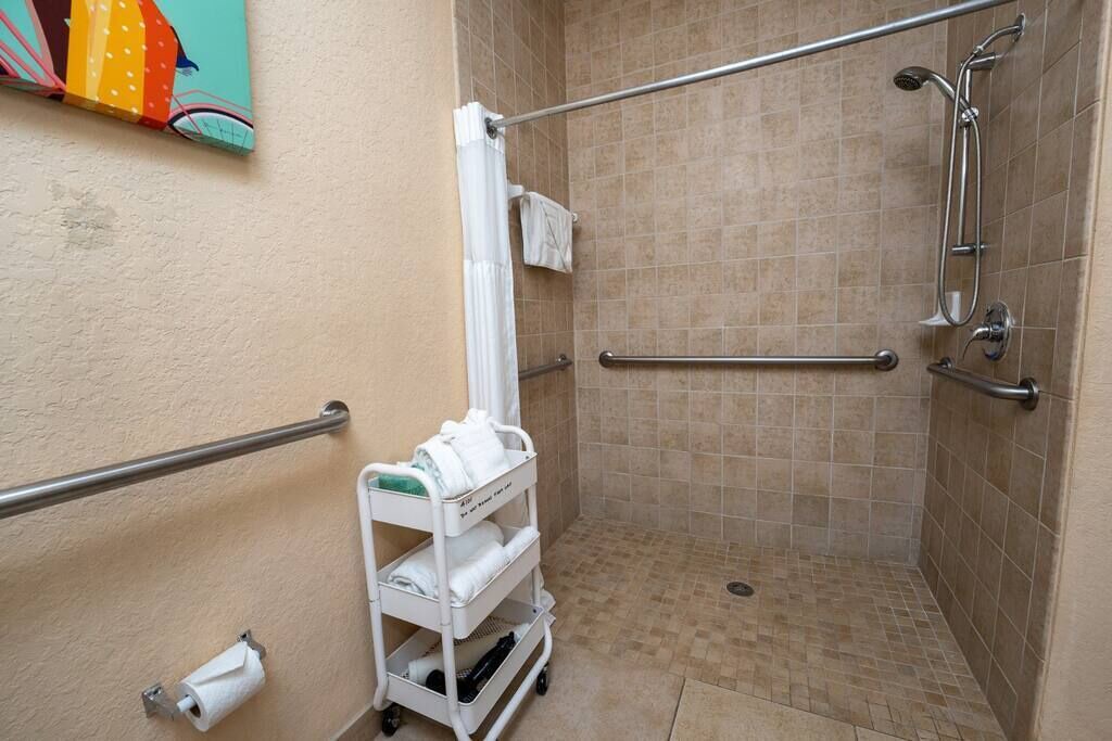 Photo of Bathroom in Four Corners