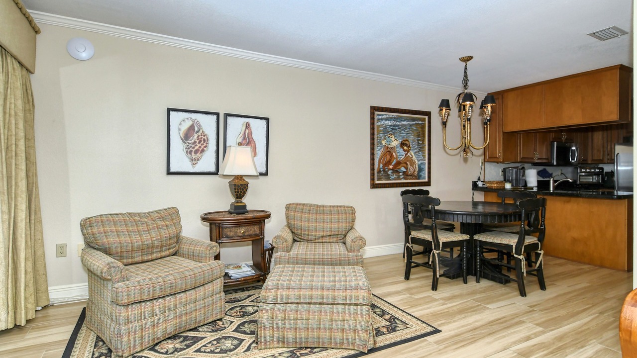 Photo of Livingroom in Bradenton Beach
