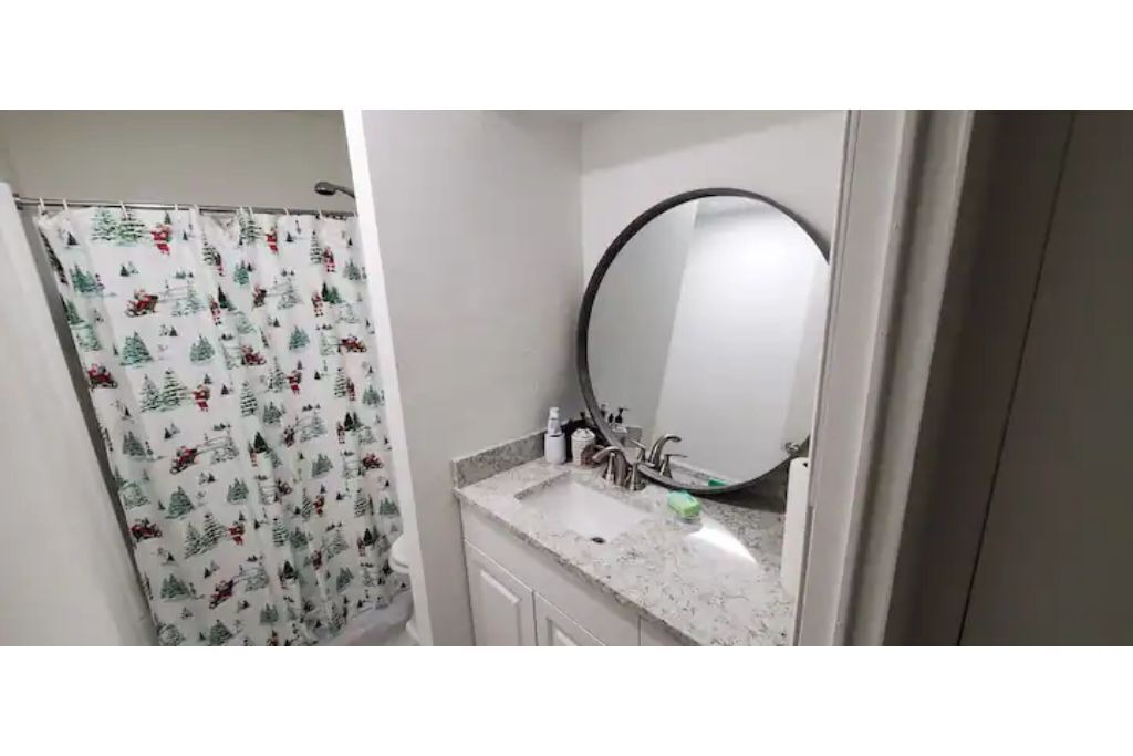 Photo of Bathroom in Signal Cove