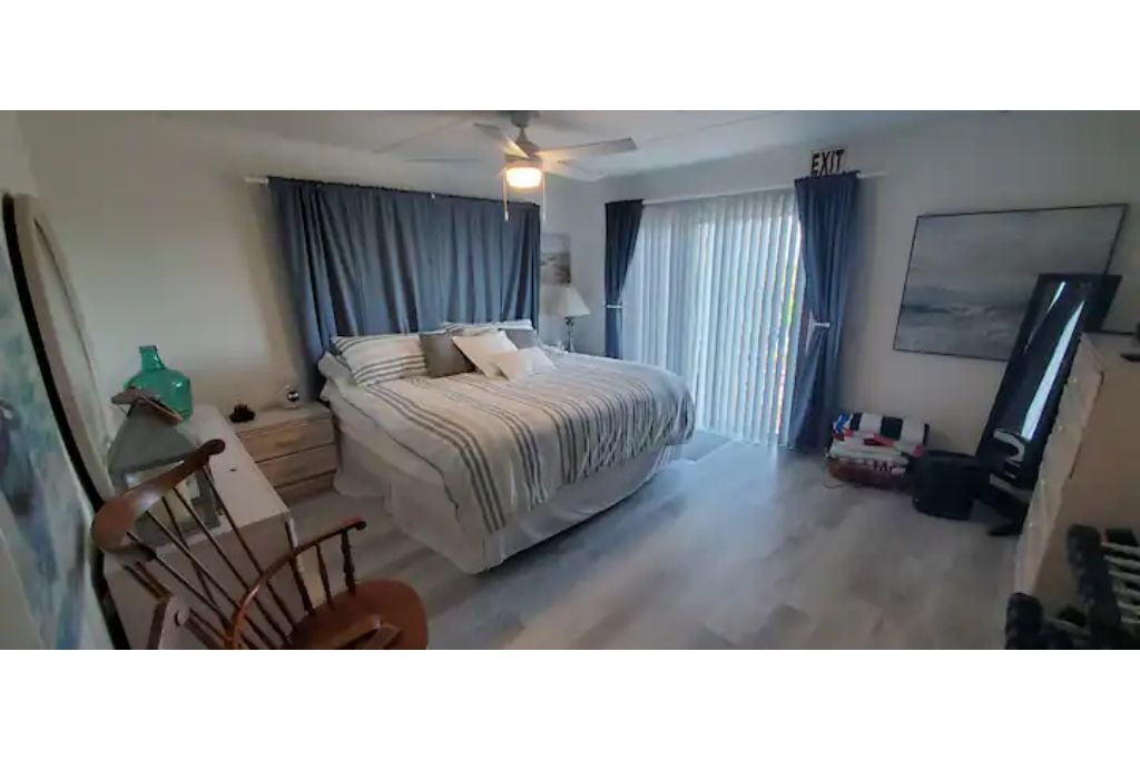 Photo of Bedroom in Signal Cove