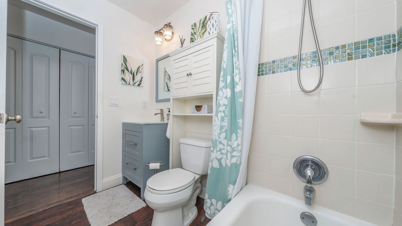 Photo of Bathroom in Port Pine Heights