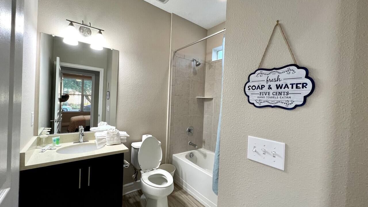 Photo of Bathroom in North Hyde Park