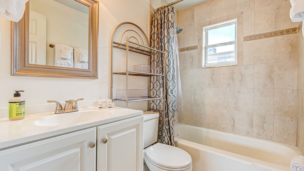 Photo of Bathroom in Port Canaveral