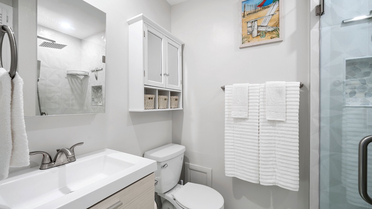 Photo of Bathroom in Englewood