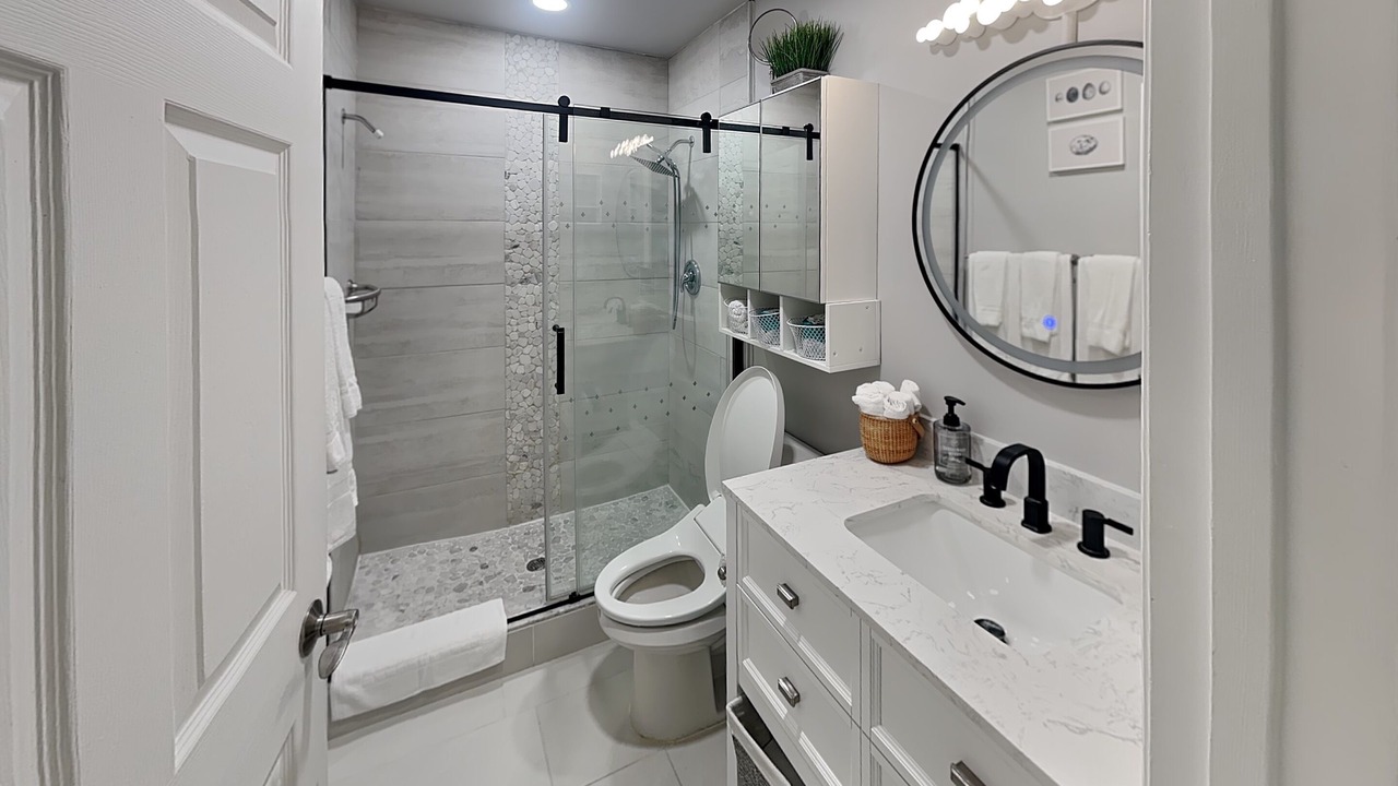 Photo of Bathroom in Indian Shores