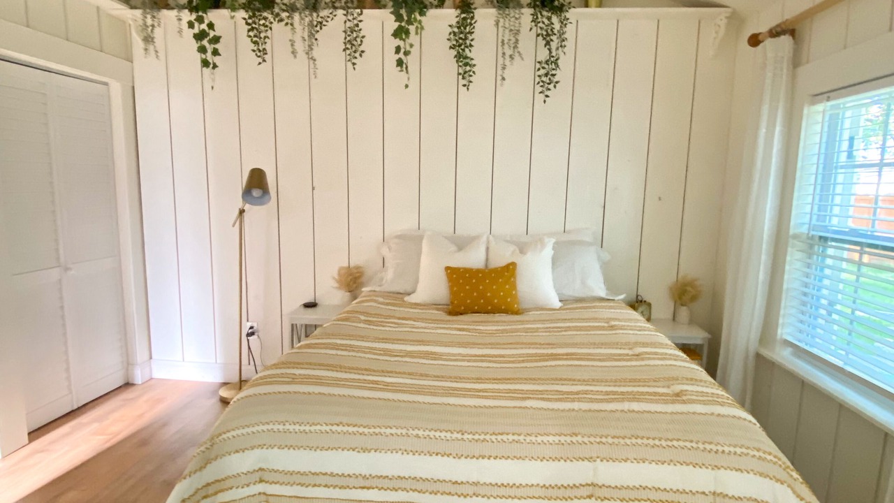 Photo of Bedroom in Gulfport