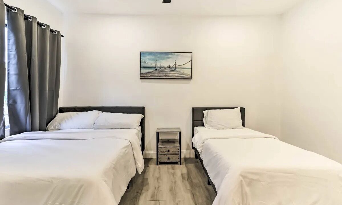 Photo of Bedroom in Allapattah