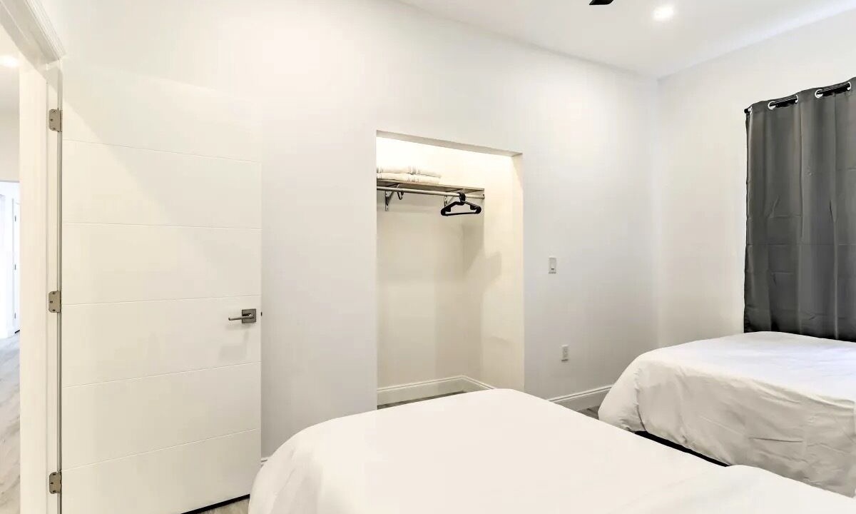 Photo of Bedroom in Allapattah