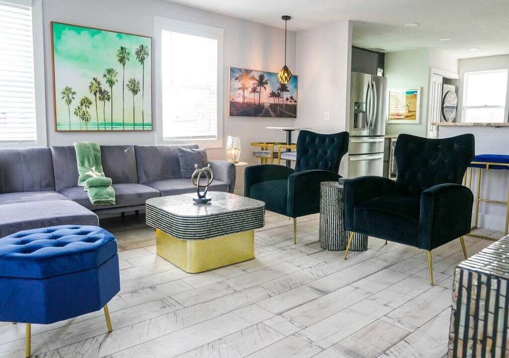Photo of Livingroom in Smith's Memento