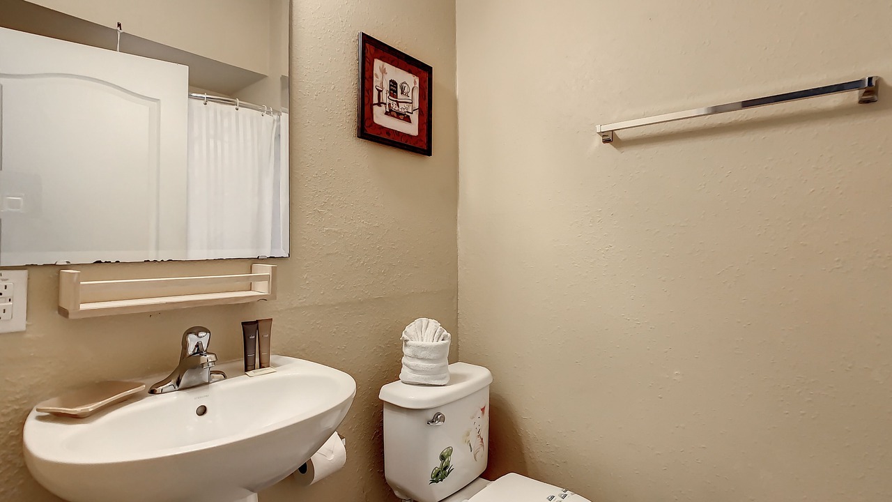 Photo of Bathroom in Crystal Cove