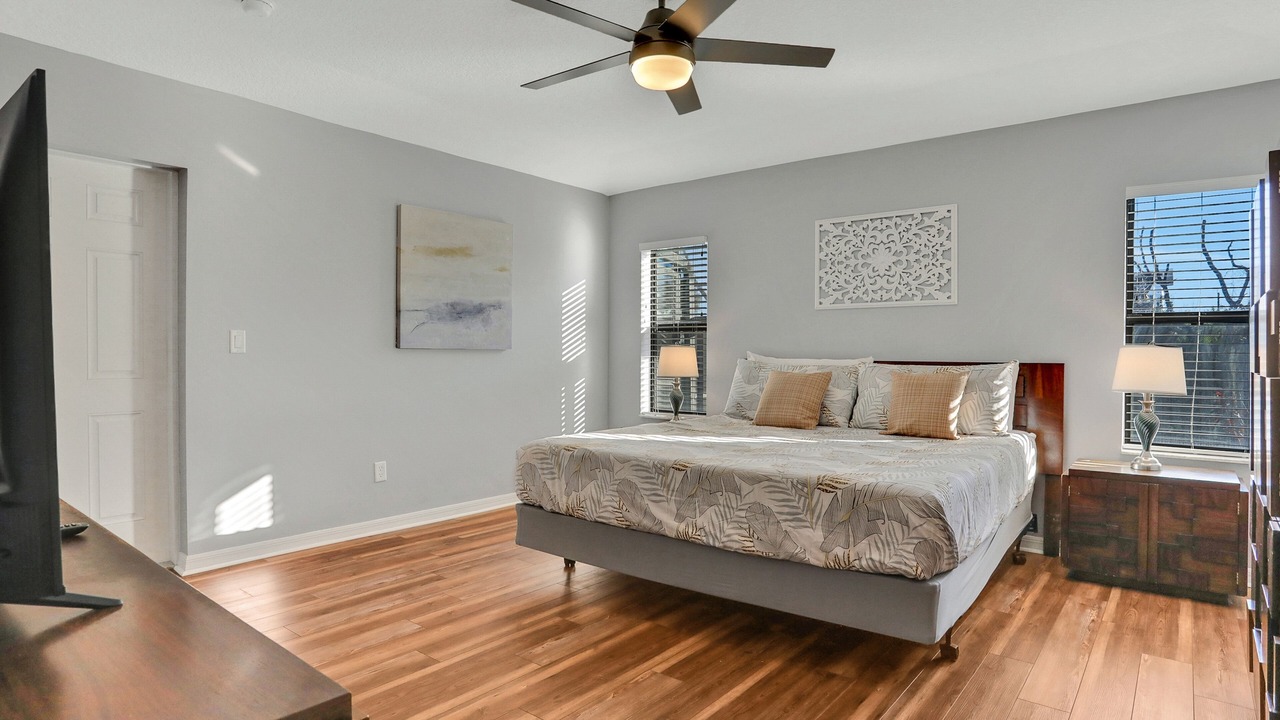 Photo of Bedroom in Marineland Acres