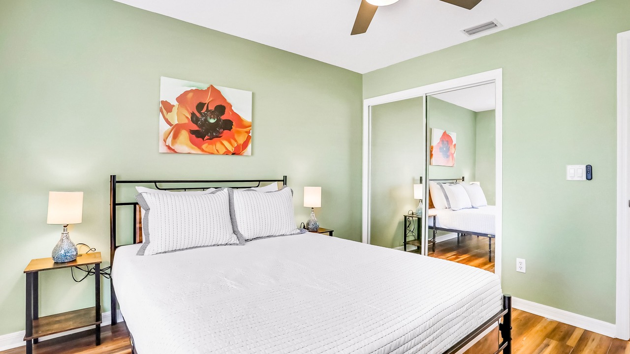 Photo of Bedroom in Marineland Acres