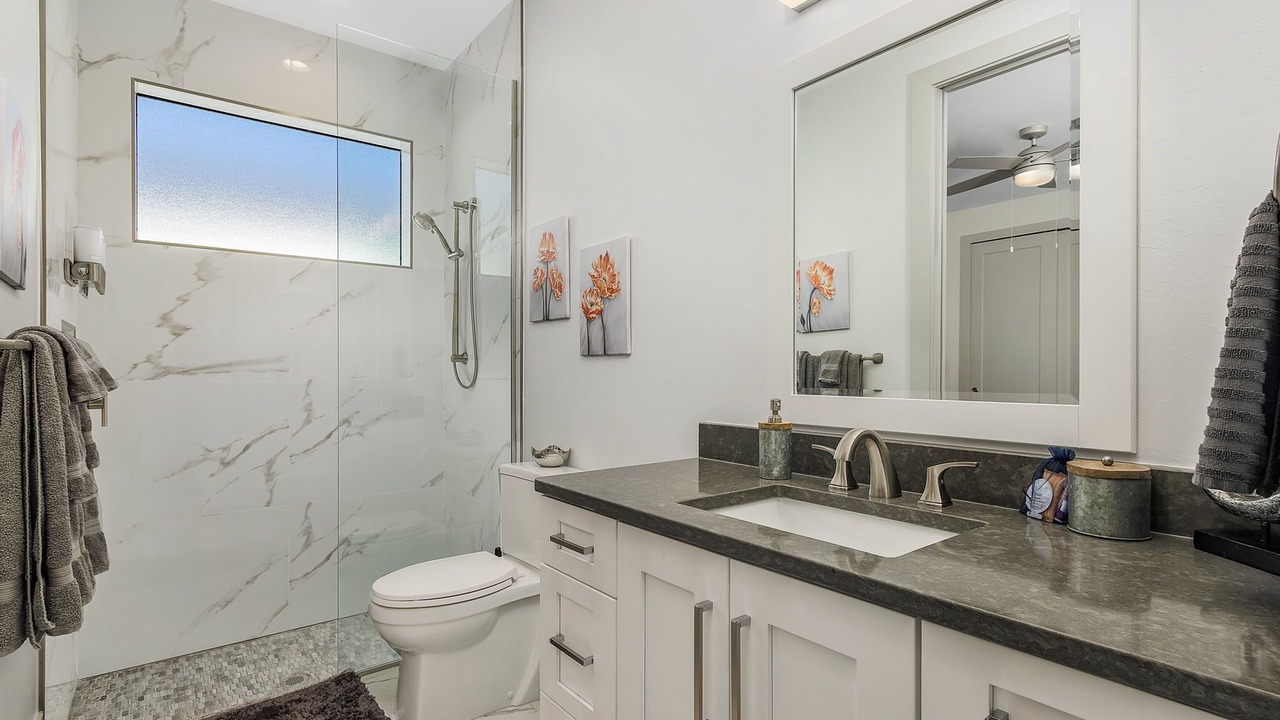 Photo of Bathroom in Naples Park