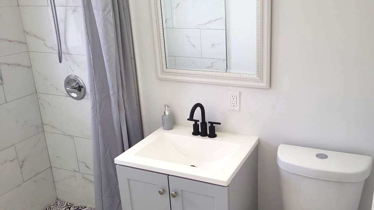 Photo of Bedroom in Sailboat Bend
