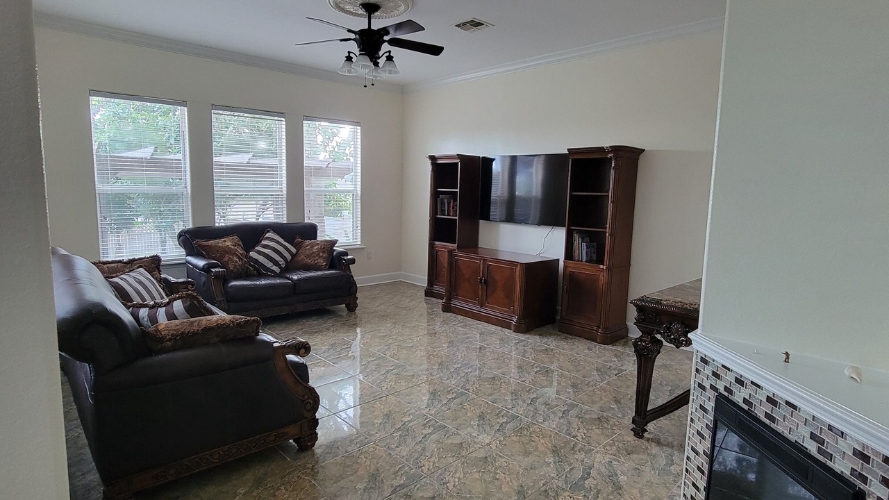 Photo of Livingroom in Lakeland