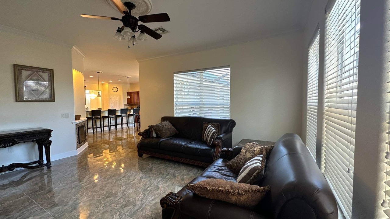 Photo of Livingroom in Lakeland
