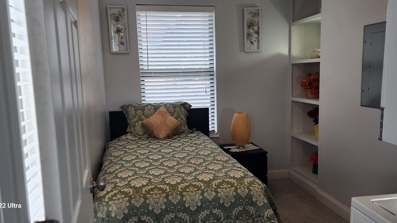 Photo of Bedroom in Dolphin's Cove