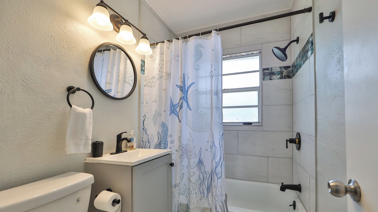 Photo of Bathroom in Gulfport