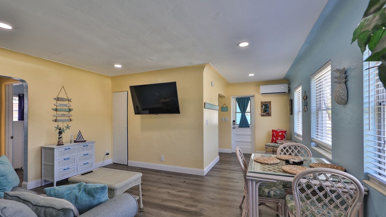 Photo of Livingroom in Gulfport