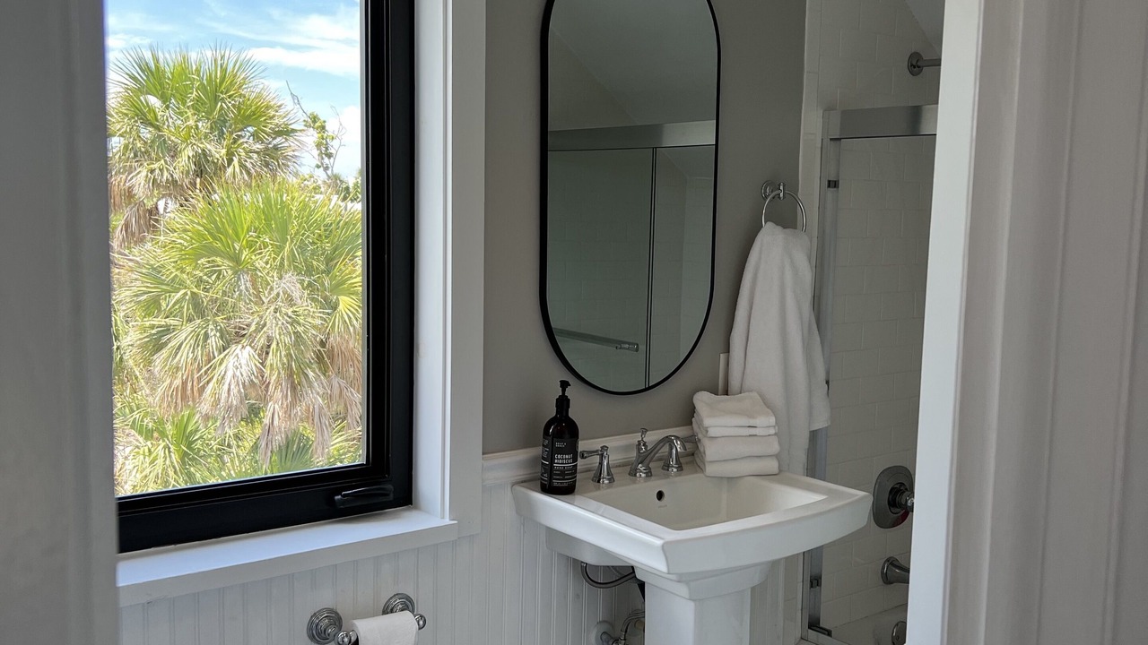Photo of Bathroom in Safety Harbor Club