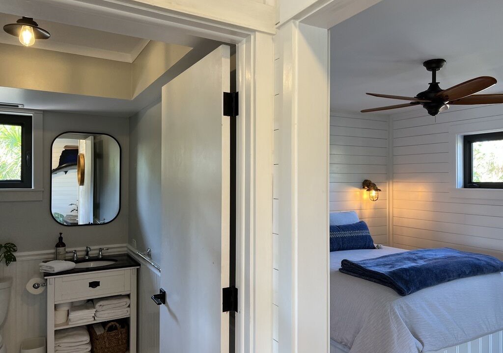 Photo of Bathroom in Safety Harbor Club