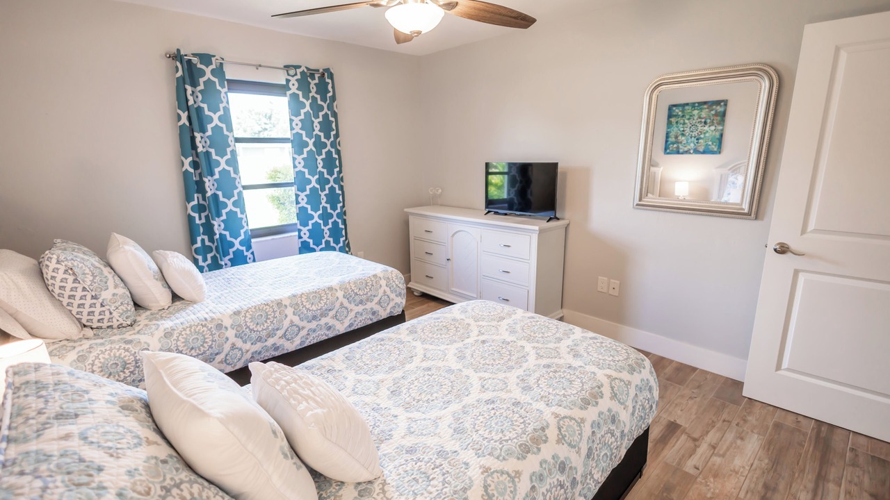 Photo of Bedroom in San Carlos Park