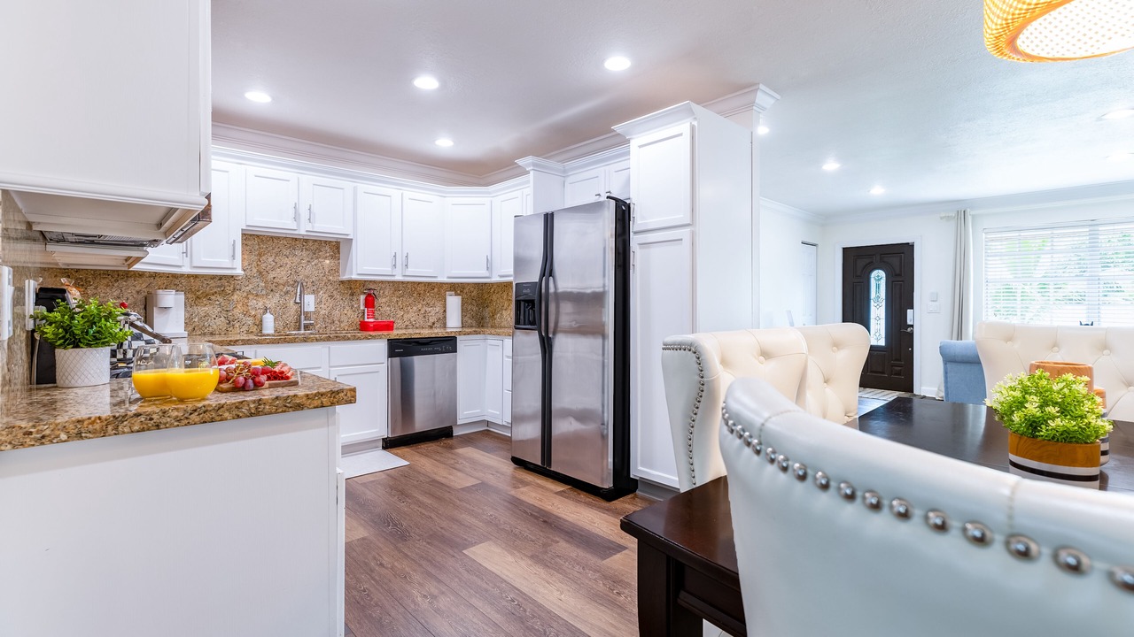 Photo of Kitchen in Lake Worth Corridor