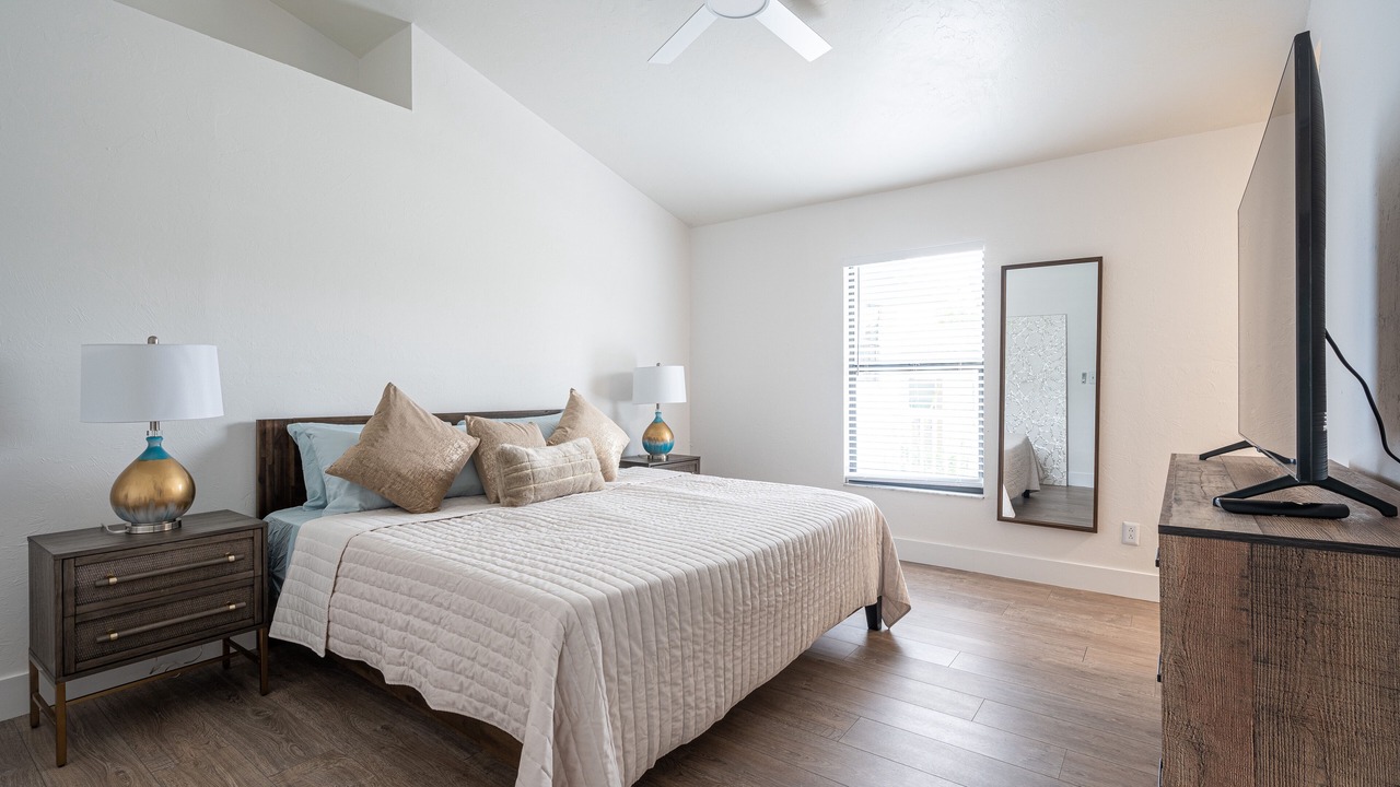 Photo of Bedroom in Redevelopment Area