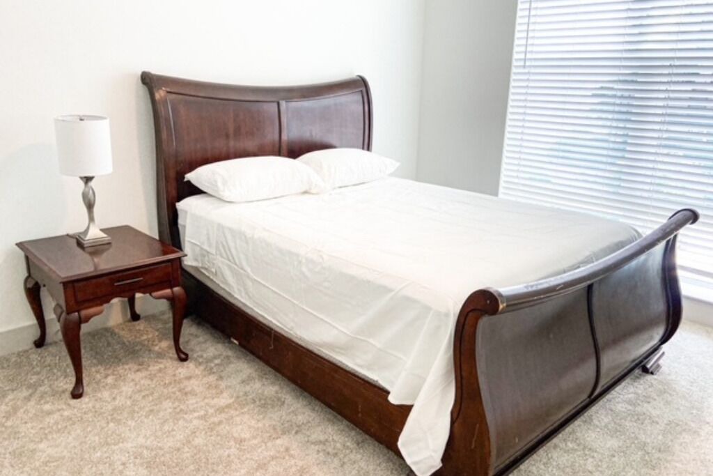 Photo of Bedroom in Five Points
