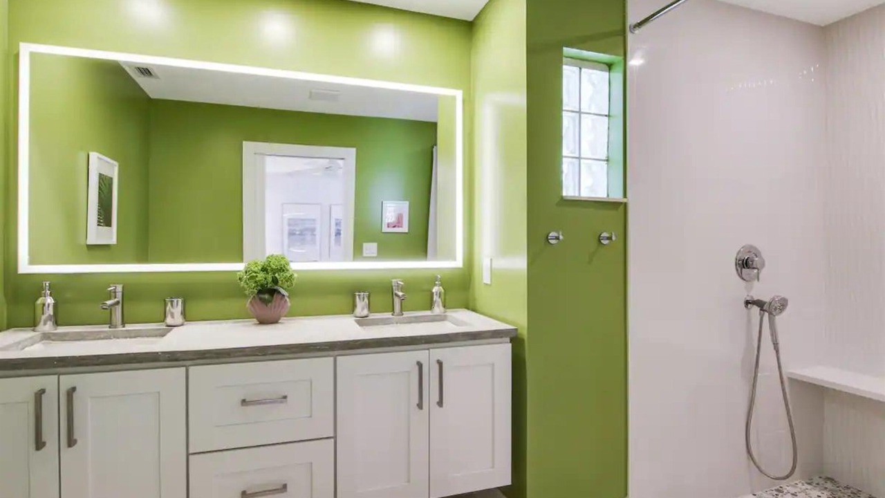 Photo of Bathroom in Tequesta