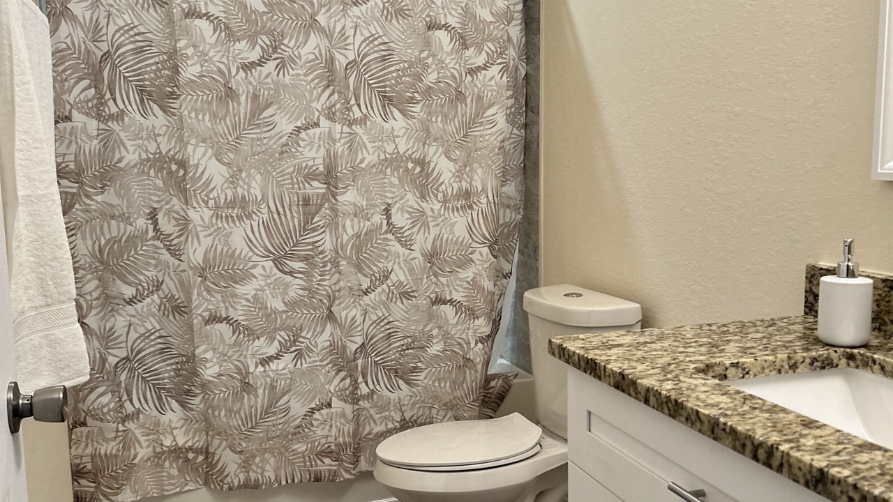 Photo of Bathroom in Lehigh Acres