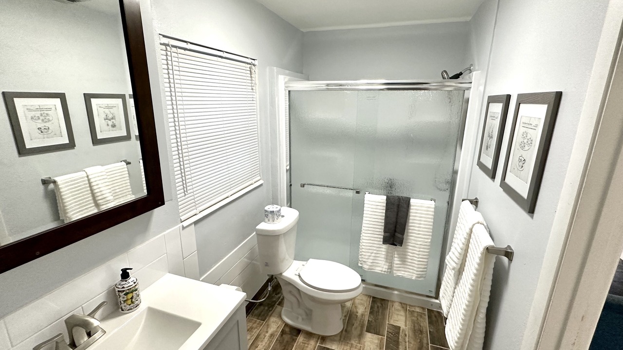 Photo of Bathroom in Cypress Gardens