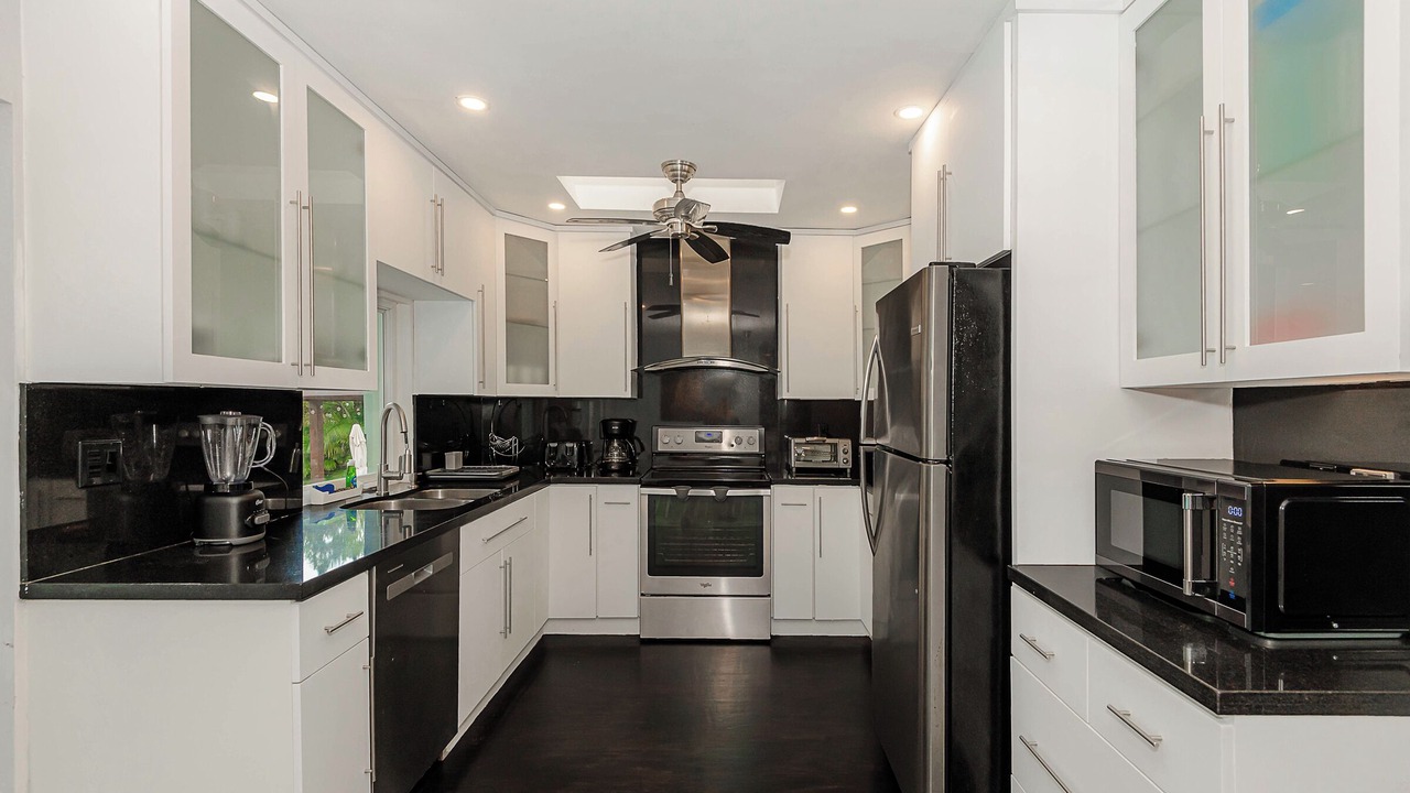 Photo of Kitchen in Pinecrest