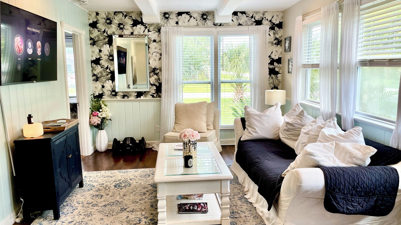 Photo of Livingroom in Sun Bay South
