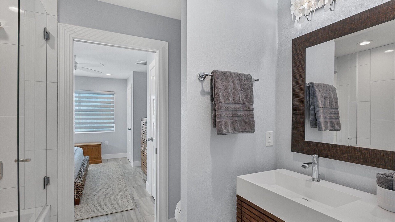 Photo of Bathroom in Englewood South