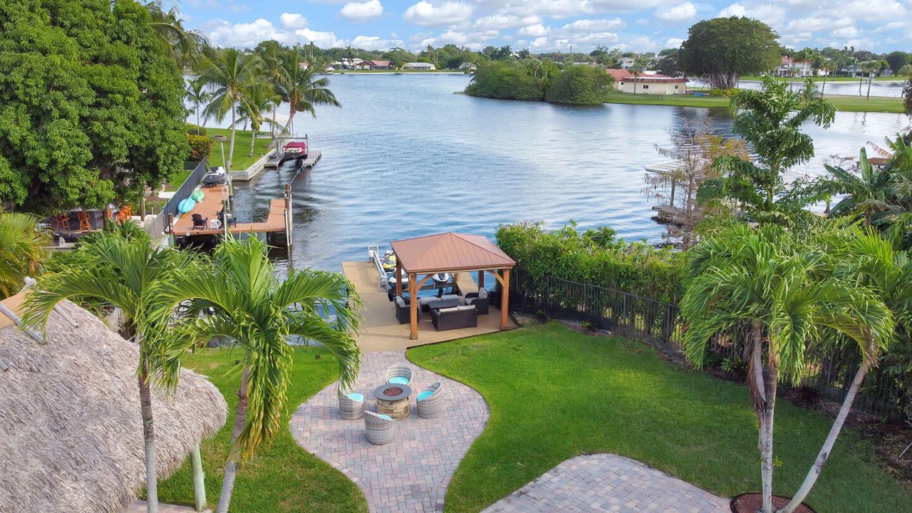 Photo of Outdoor in Lake Ida Shores