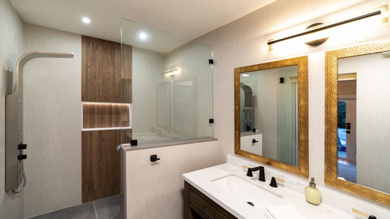 Photo of Bathroom in Seybold