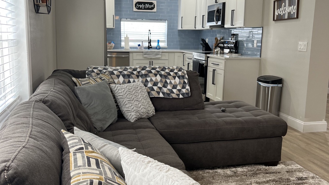 Photo of Livingroom in Hudson