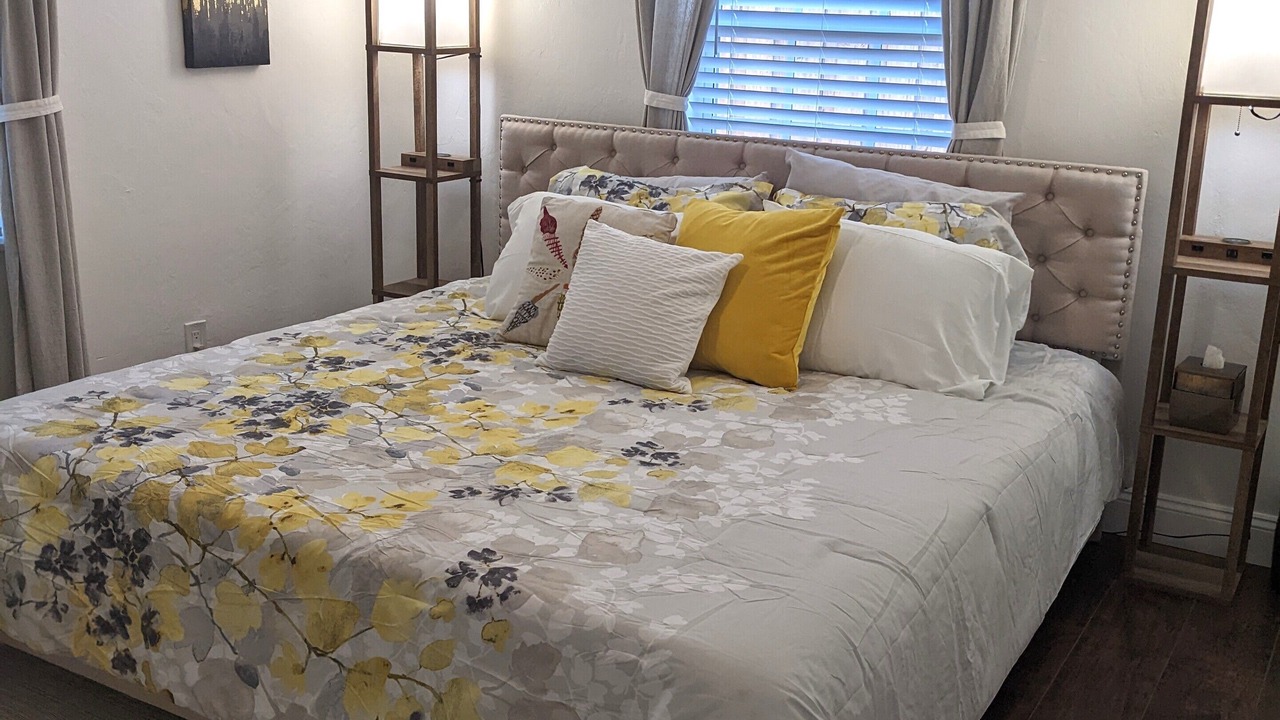 Photo of Bedroom in North Andrews Gardens