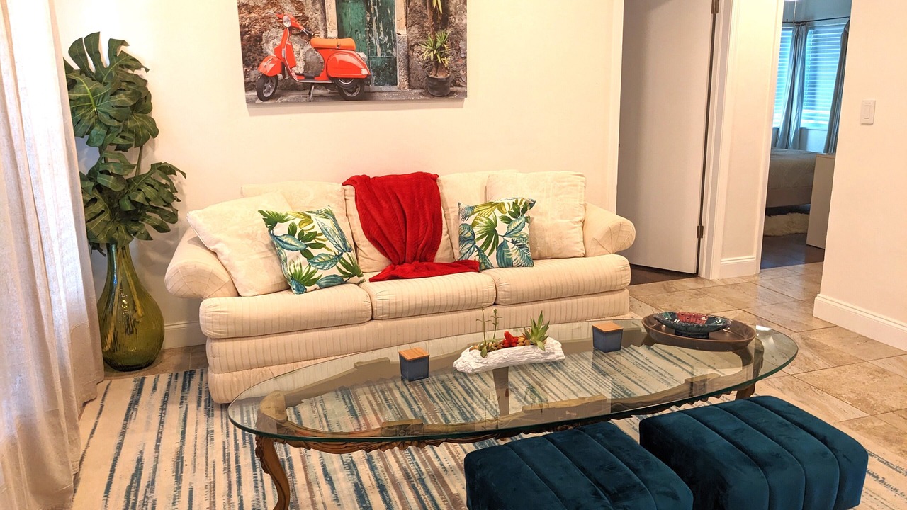 Photo of Livingroom in North Andrews Gardens