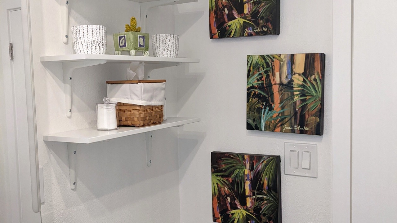 Photo of Bathroom in North Andrews Gardens