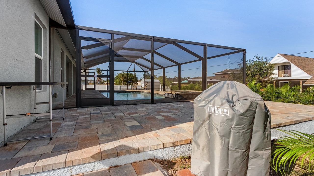Photo of Patio Balcony in San Carlos Park