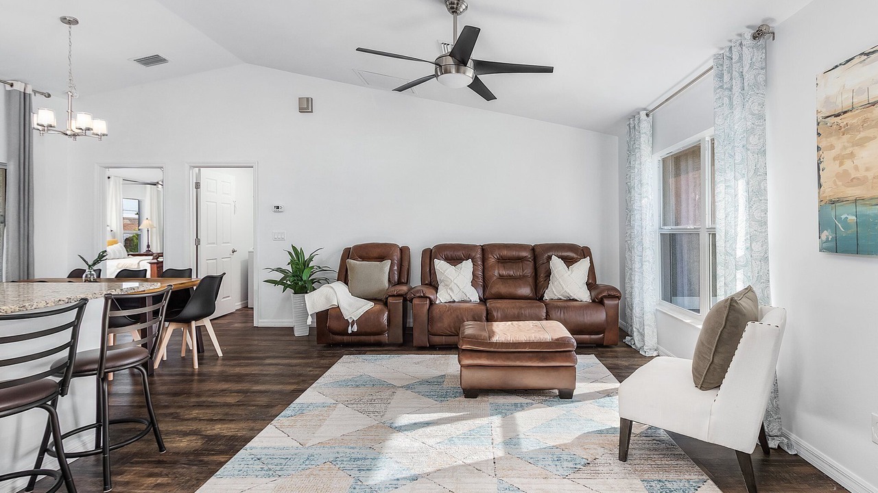 Photo of Livingroom in San Carlos Park