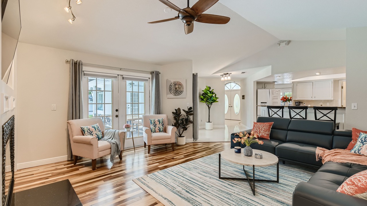 Photo of Livingroom in Clearwater