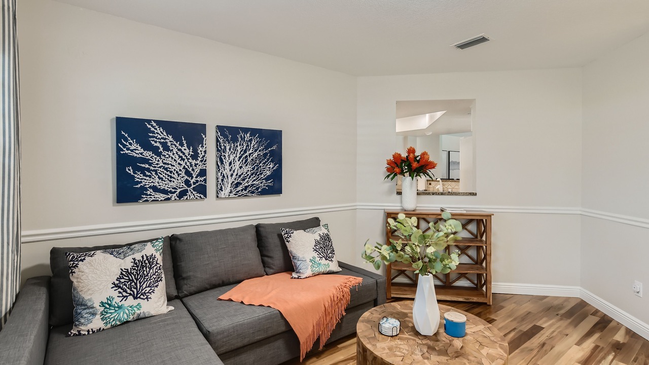 Photo of Livingroom in Clearwater