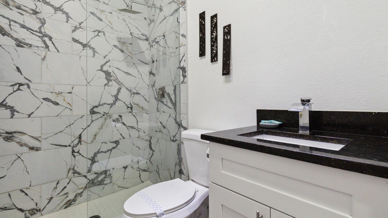 Photo of Bathroom in Sunset Ridge