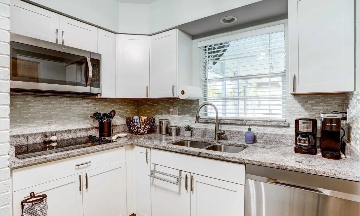 Photo of Kitchen in South Pinellas Community Council