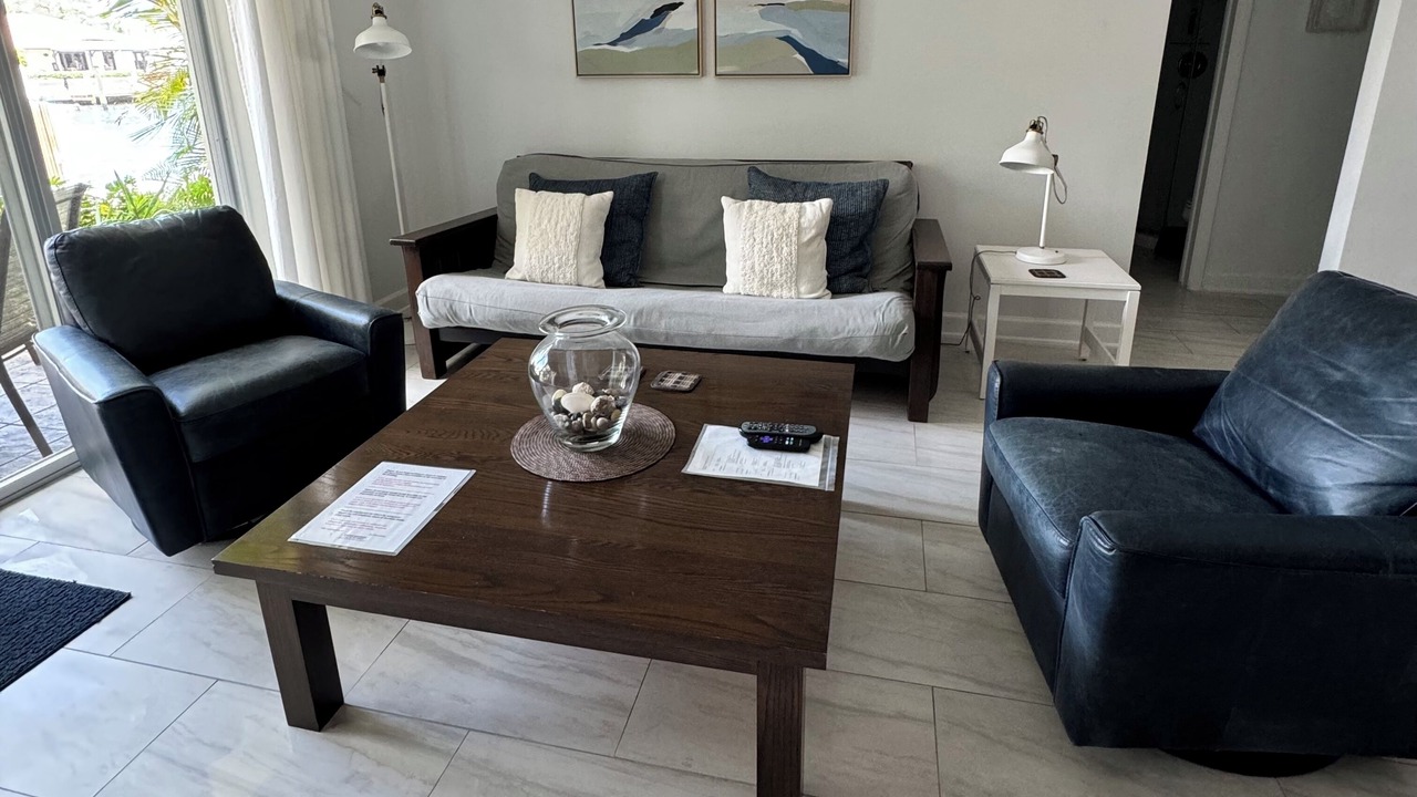 Photo of Livingroom in Harbor Village