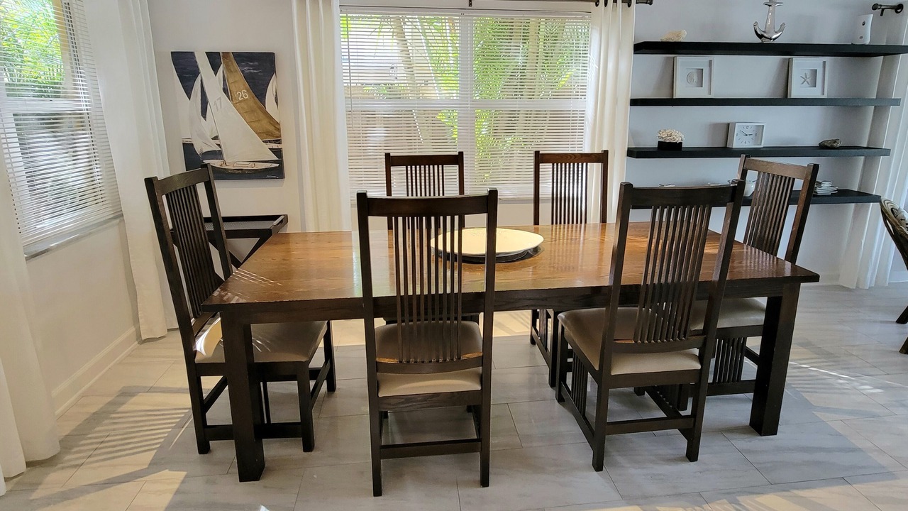 Photo of Livingroom in Harbor Village