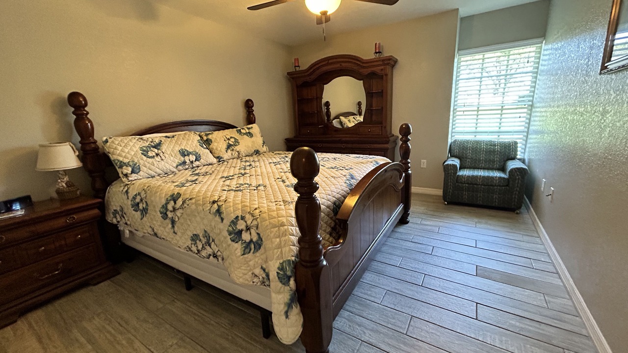 Photo of Bedroom in Auburndale